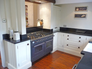Painted Shaker In-framed Kitchen